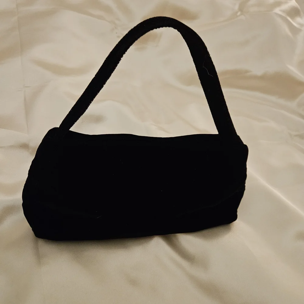 Carolee Black Velvet Clutch with Silver Dragonfly